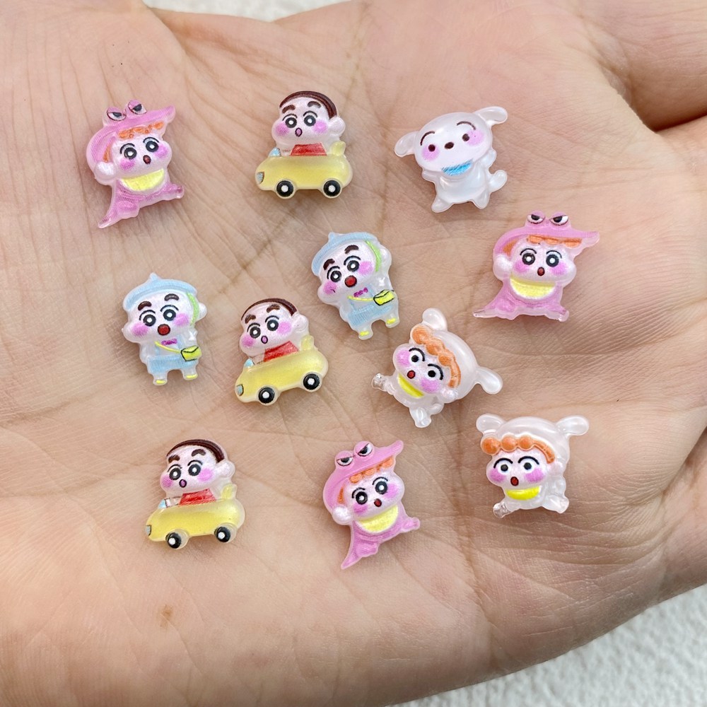 Manicure Decorations, Resin, Cute Cartoon Crayon Shin-Chan Pattern, 3D ...