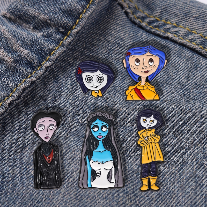 Coraline Anstecknadeln Set - 2 Stück Emaille Pins Film Figuren