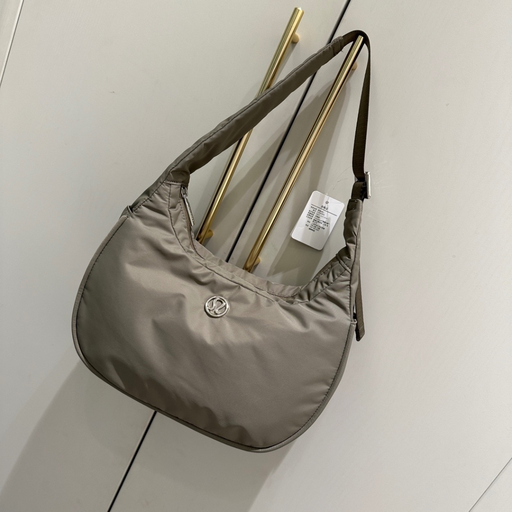 lululemon Mini Shoulder Bag 4L | Shopee Philippines