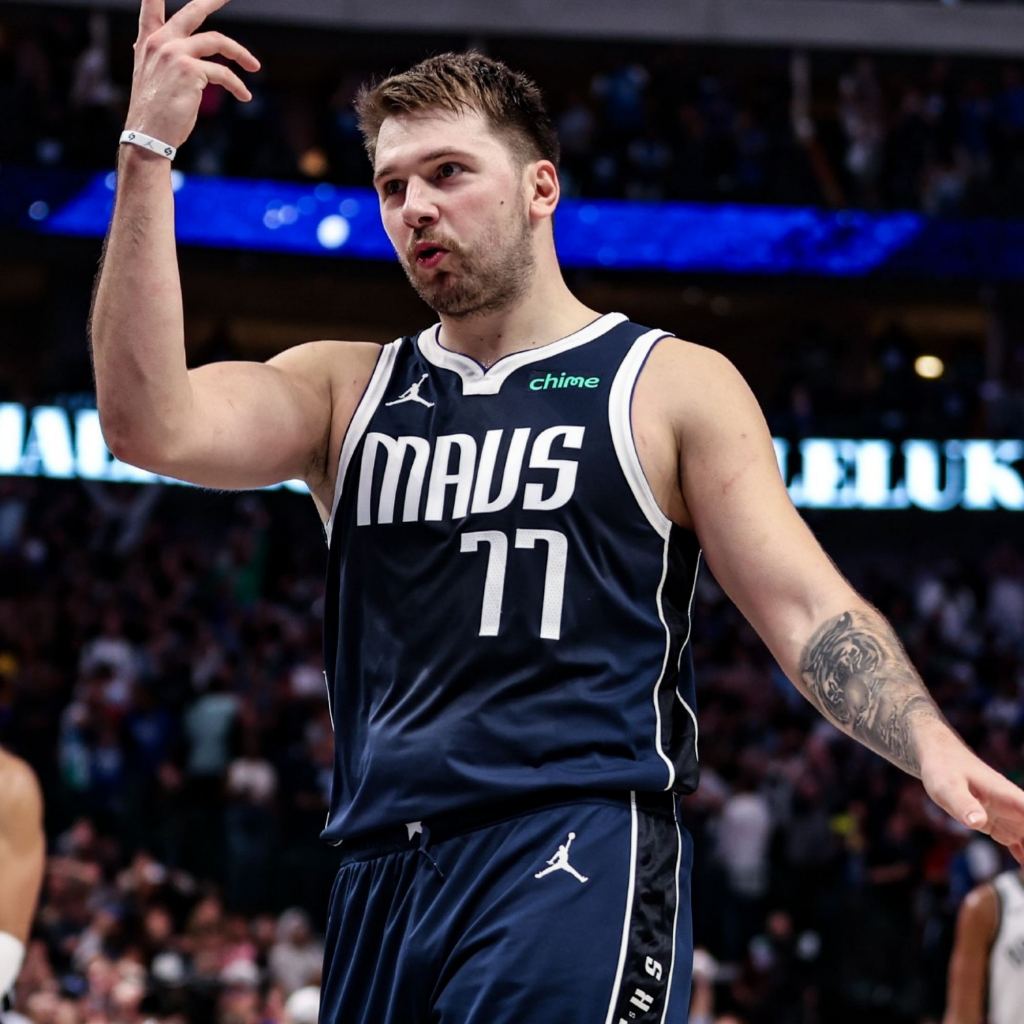 Luka Doncic Jersey 2324 Season Jersey No.77 Dallas Mavericks Jersey