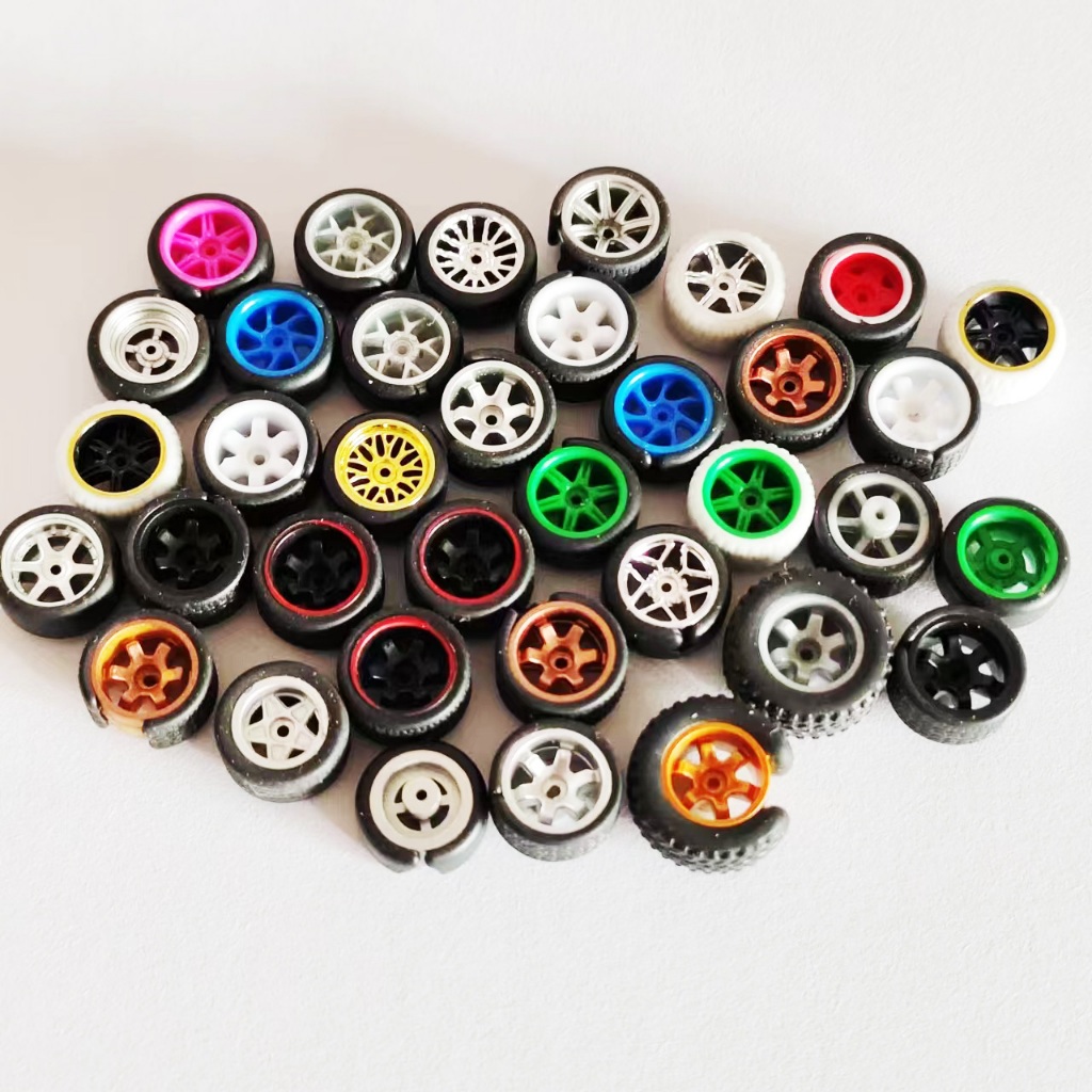20pcs Random Mix 1/64 Defective Tire 1:64 Car Model Wheels Scene ...