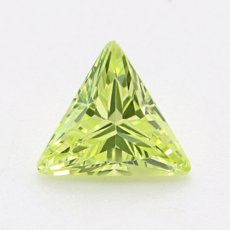 Factory Wholesale 4*4mm-10*10mm Triangle shape cut Apple green cz ...