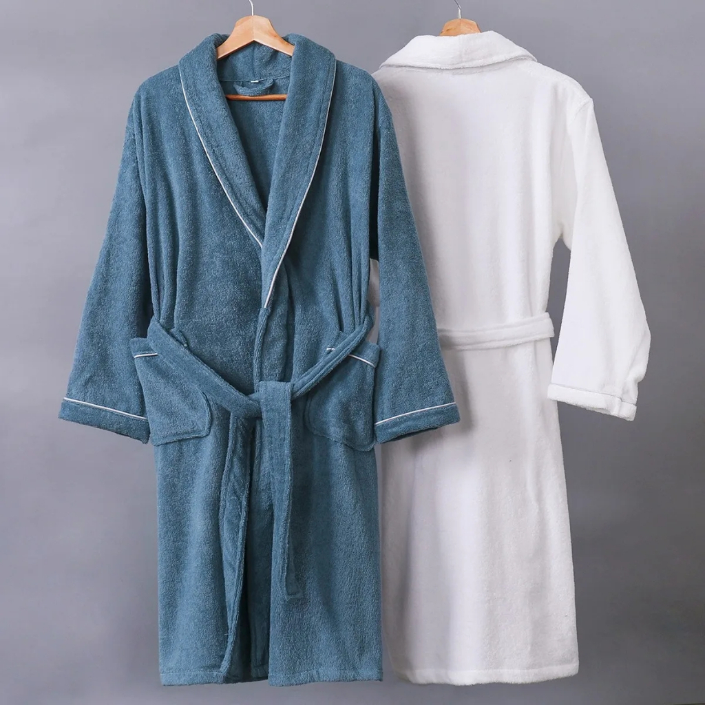 Women Bathrobe Terry Bath White for hotel robe, sauna and swimming pool ...