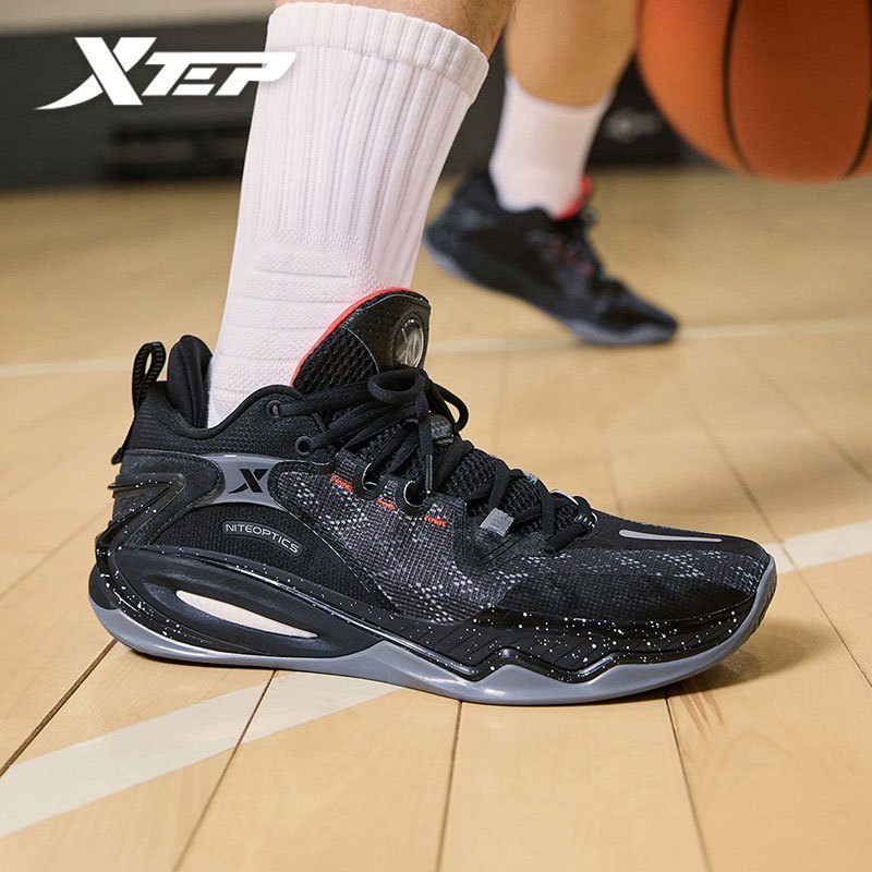 XTEP Light Attack2.0V3 Men Basketball Shoes MidTop Professional