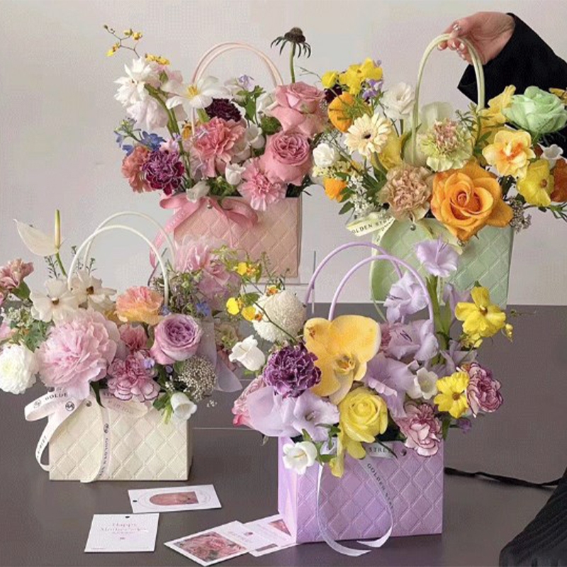 Portable Flower Box Waterproof Paper Handbag Gift Wrap Bag Florist Handy Flower Bags Wedding Party Favour Rose Storage Boxes-B06