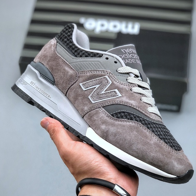 New balance 997 outlet retro