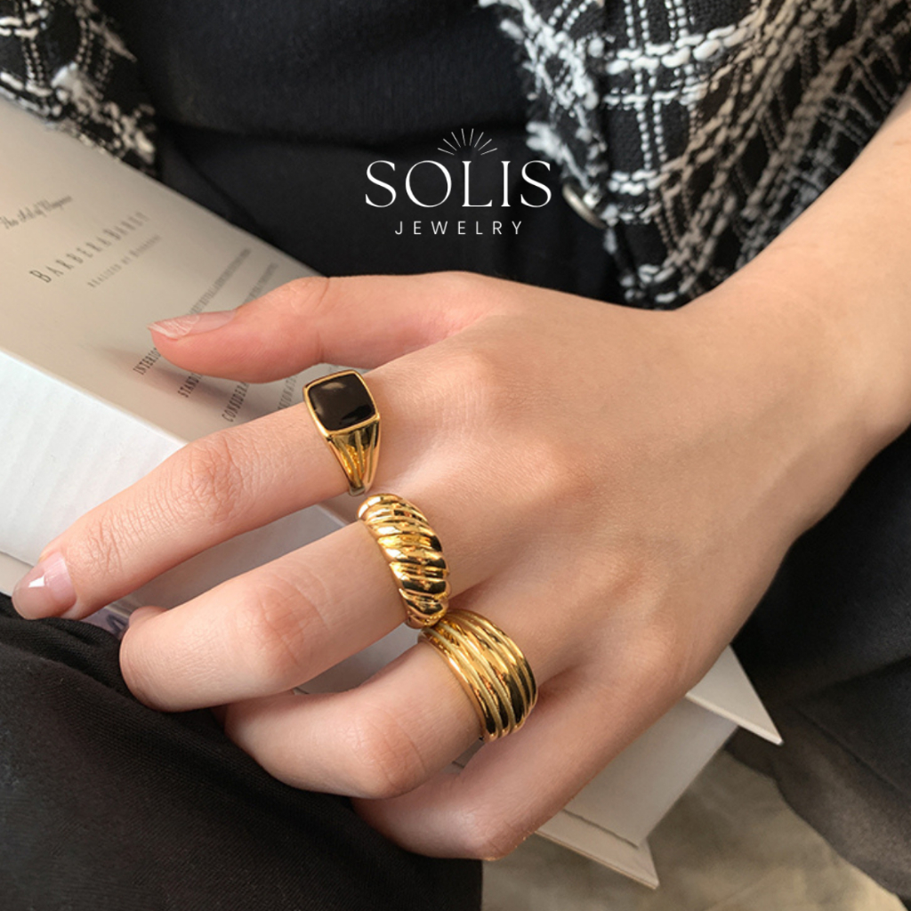 Vintage Black Square Gold Ring • Waterproof Non-Fade Tarnish • 18K Gold ...