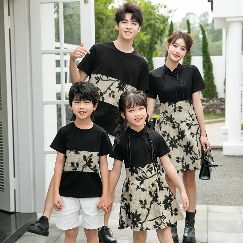 Retro Family Matching Outfits Retro Men T-shirt Women Girl Dress