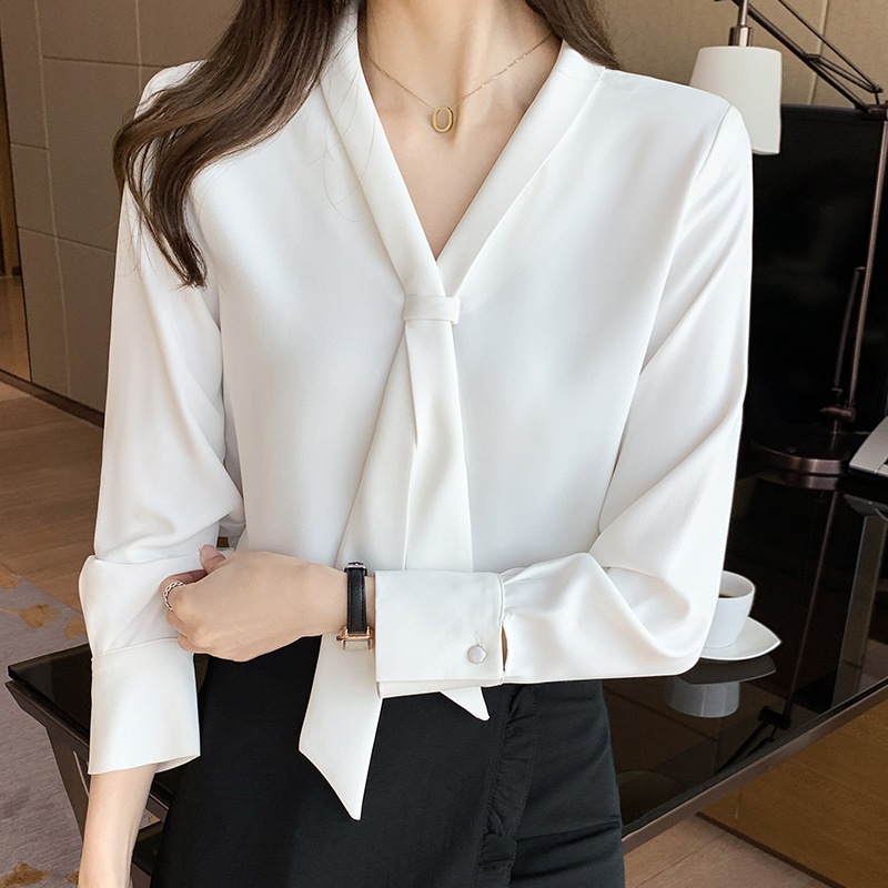 Korean V-Neck Long-sleeve Gathered Top