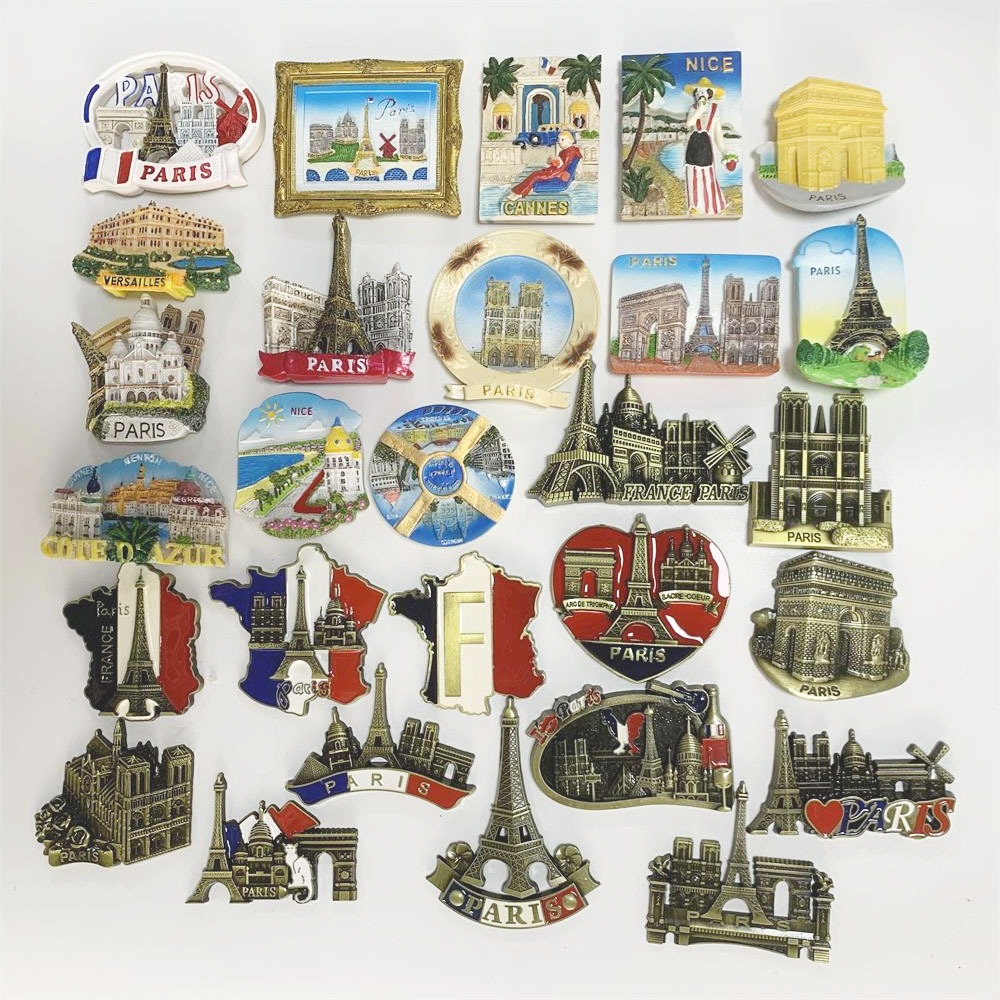 Aimant Notre Dame De Paris - Magnets Souvenir D'occasion, état Correct