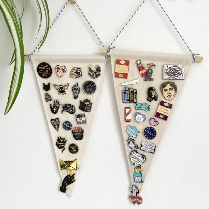 Brooch Hanging Storage Display Wall Pennant Brooch Pin Diaplay Banner ...