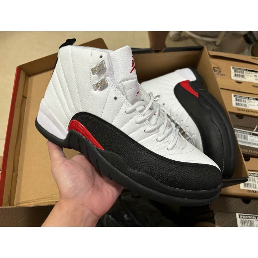 Gym red jordan retro 12 deals