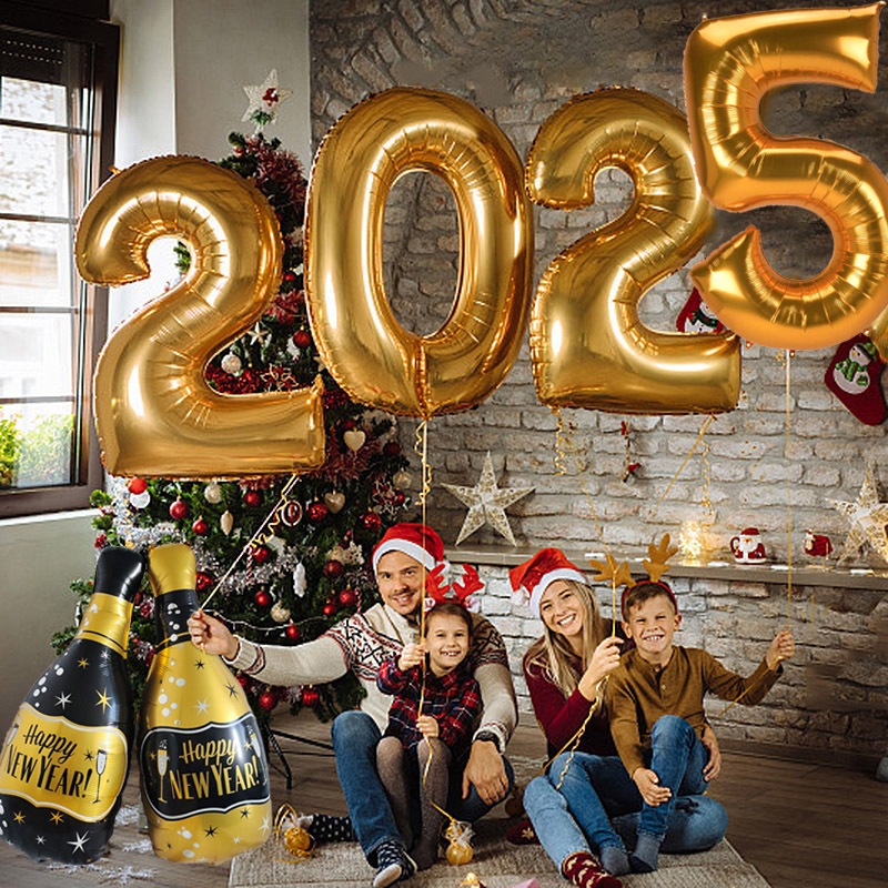 130pcs New Year Balloon Garland Kt, Black Cream Gold NYE Decoratons