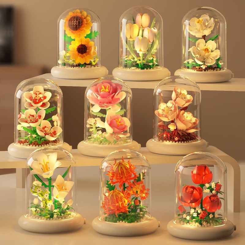 Three styles of sunflower rose building blocks, with protective cover ...