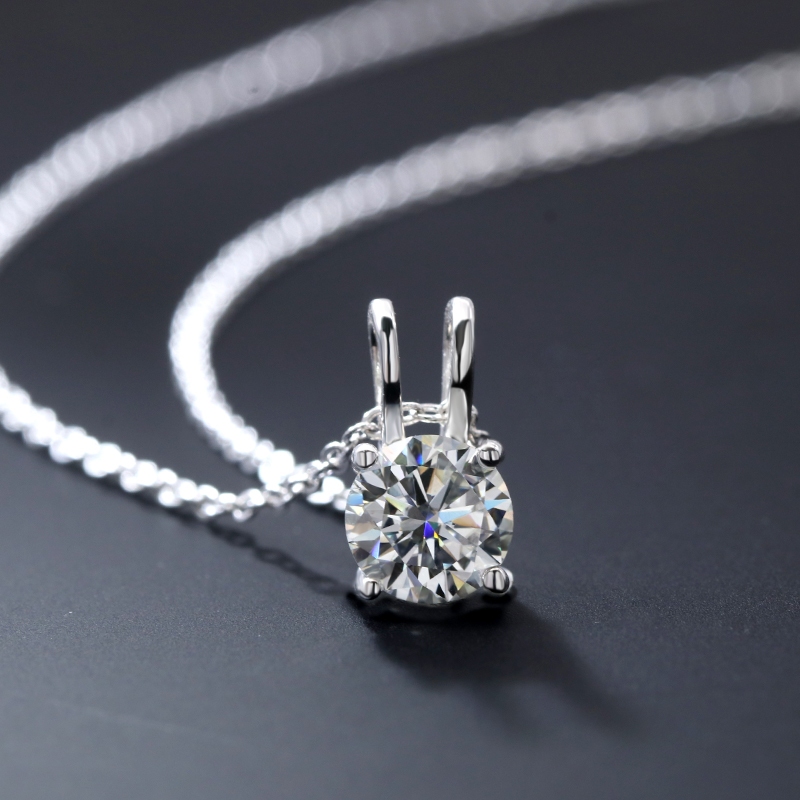 Be The One 1 Carat Moissanite Pendant Necklace main image 1