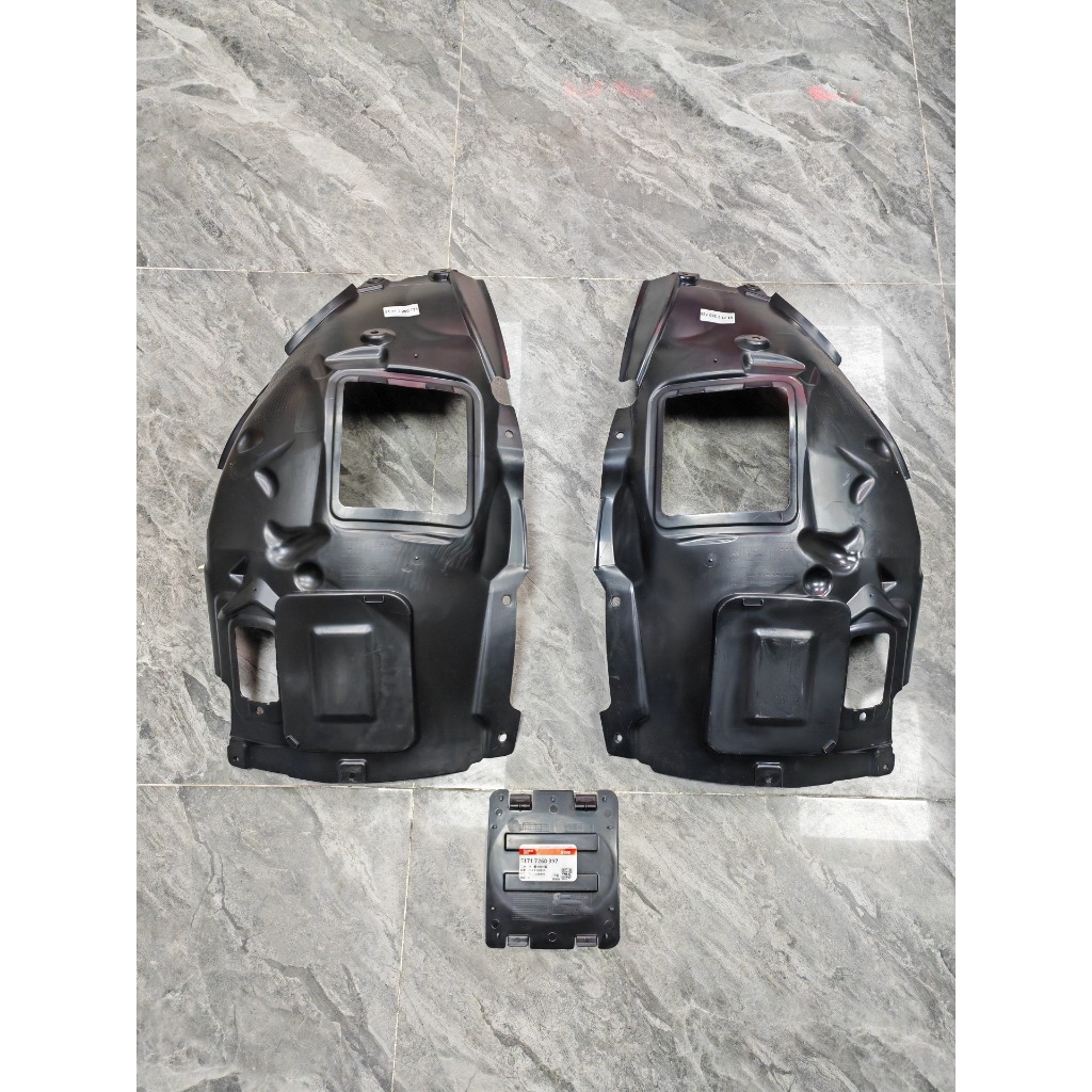 thumbnail image 2 of Front Right Wing Splash Guard For BMW 3 Series 2012-2015 – Black Plastic – Replaces 51717260726 2 of 6