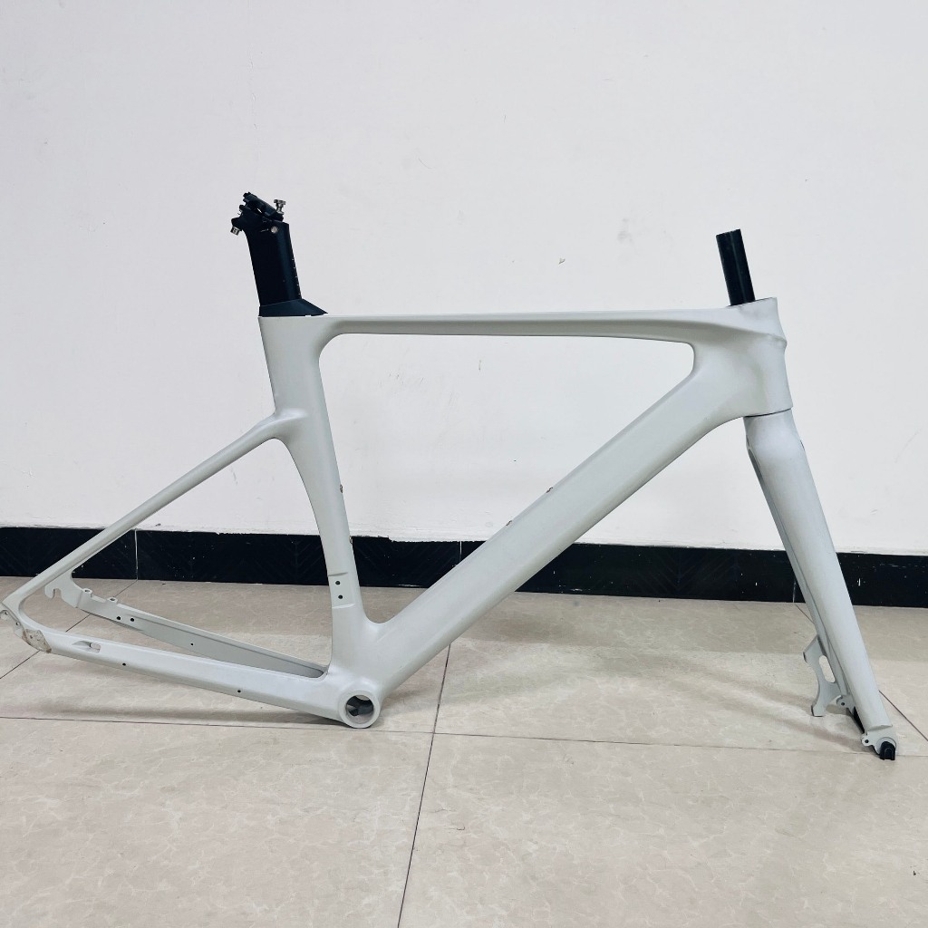 700c 29 Inch Road Frame Magnesium Alloy Disc Brake Bicycle Frame