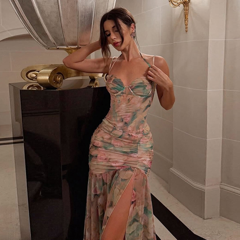 weird sexy clothes 10+ Most Absurd Clothing Items That Are Actually On The Market Right Now main image 0