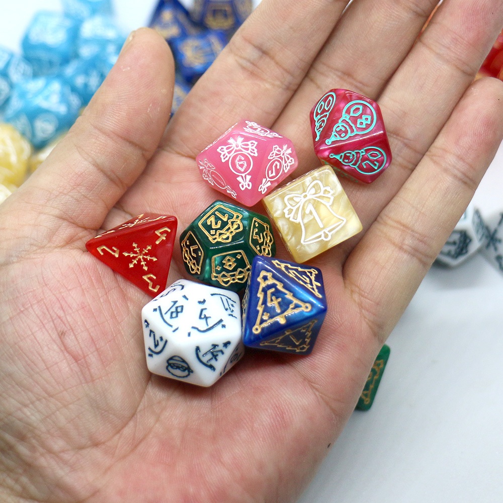 7-PCS Christmas Pattern Dice Set, Multi sided D4 D6 D8 D10 D12 D20 ...