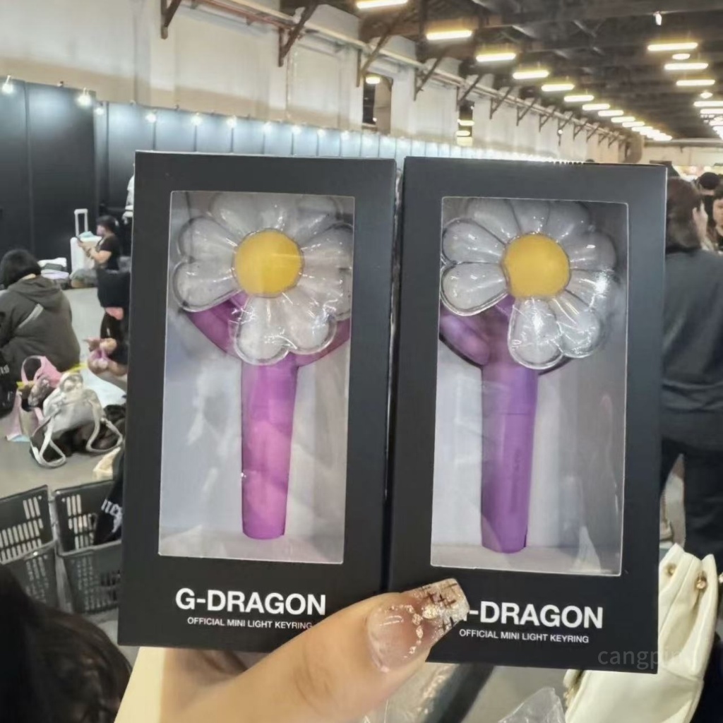 G G DRAGON MINI LIGHT KEYRING CRADLE GD Support Stick Keychain Taipei ...