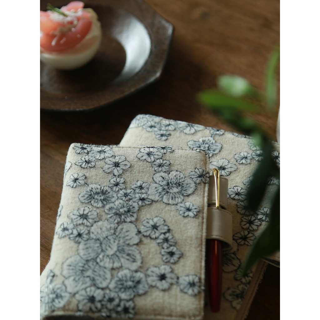 Japanese Woolen Plum Embroidery Pure Elegant A5A6 Five-Year Handbook ...