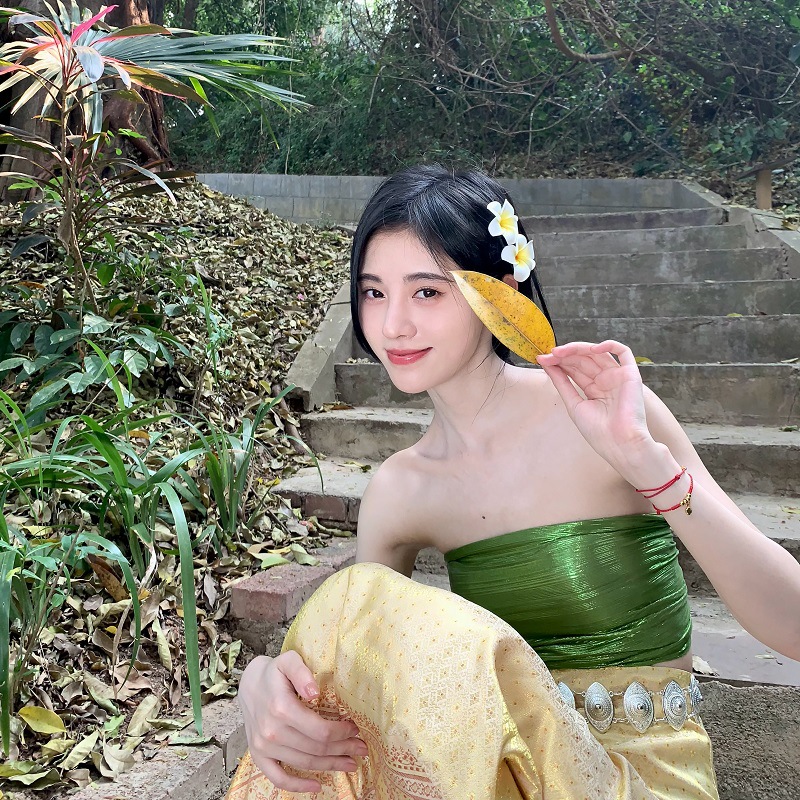 [Magpie] Simulation Flower Headdress Bride Beach Swimming With Flowers ...