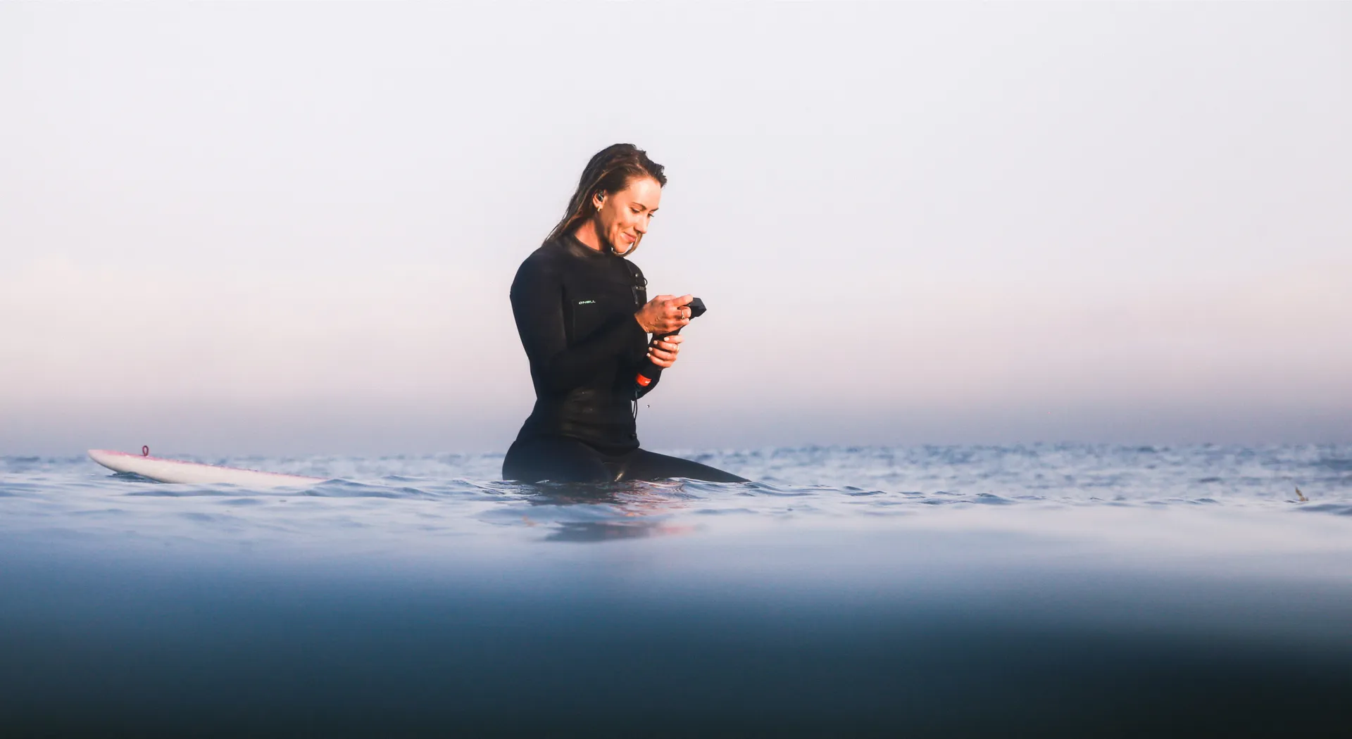 GoPro The Handler Floating Hand Grip (For All HERO cameras and MAX ...