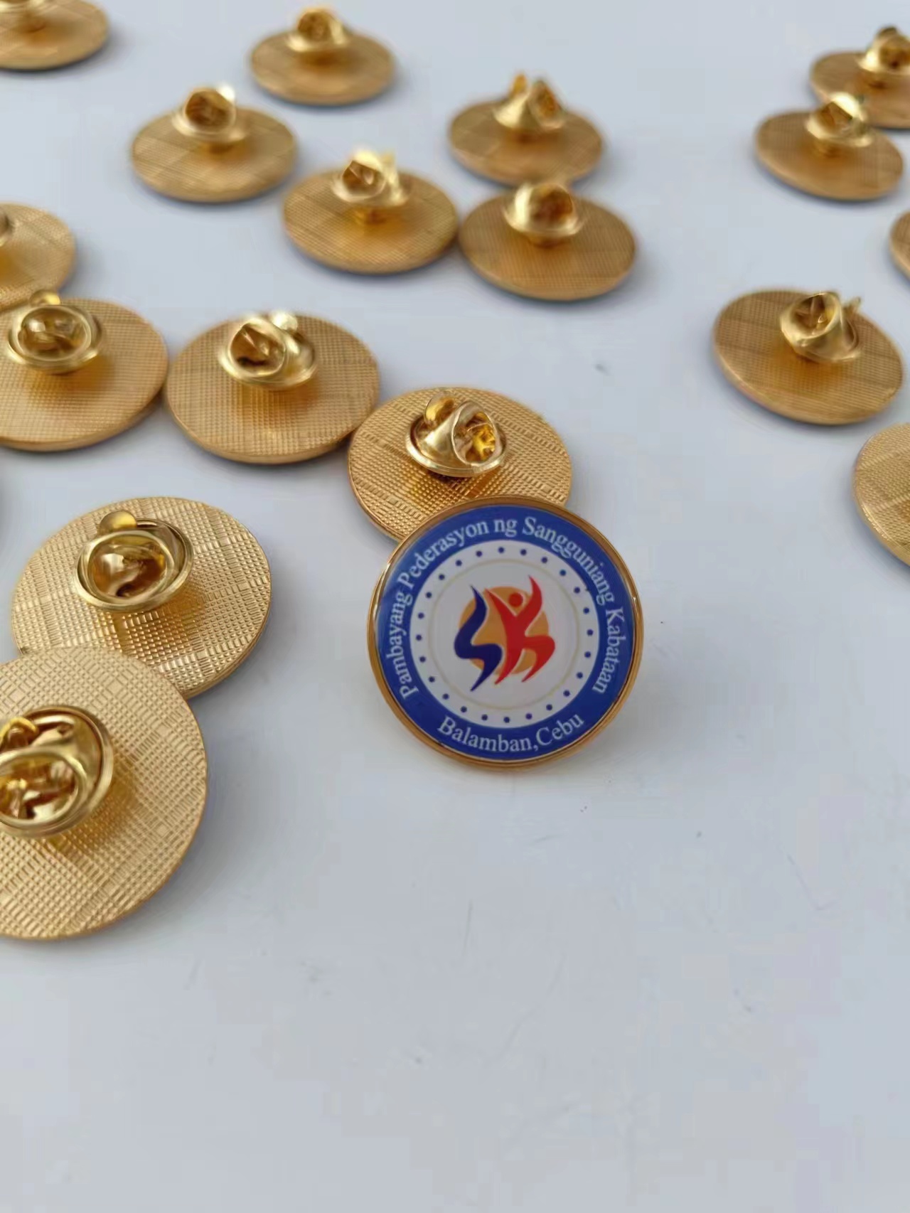Small-Batch Customized 1-inch Various Sizes Small Badges Various Pins ...