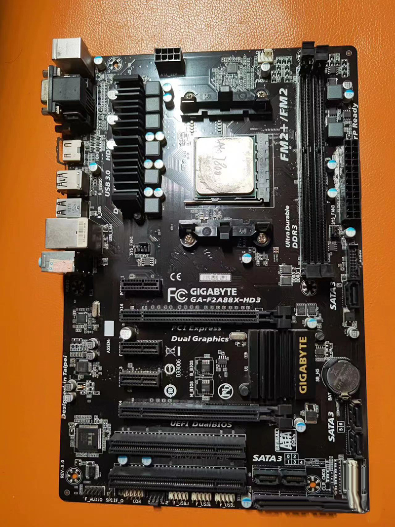 マザーボード FM2A88X pro+ AMD A10-7800 cpu AMD A10 7800 Quad
