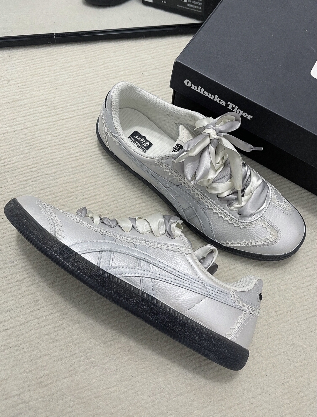 Tiger Tokuten Women's Ballet Style French Elegant Low Cut Sneakers