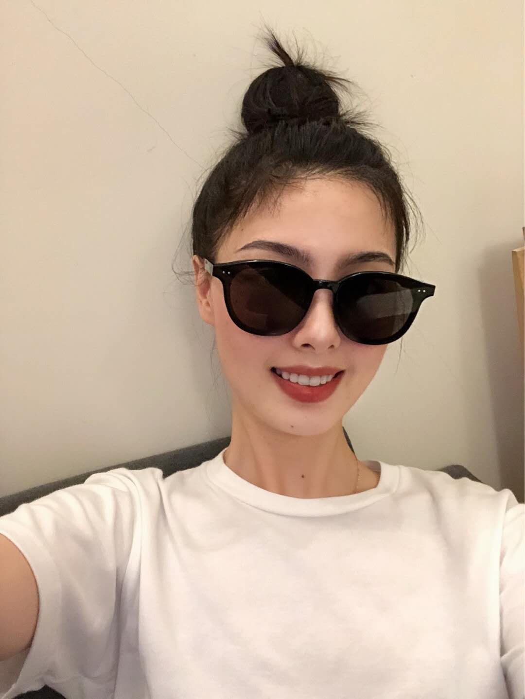 LANG - 2020 NEW ROUND SUNGLASSES IN CHEAP VERSION | Shopee Philippines