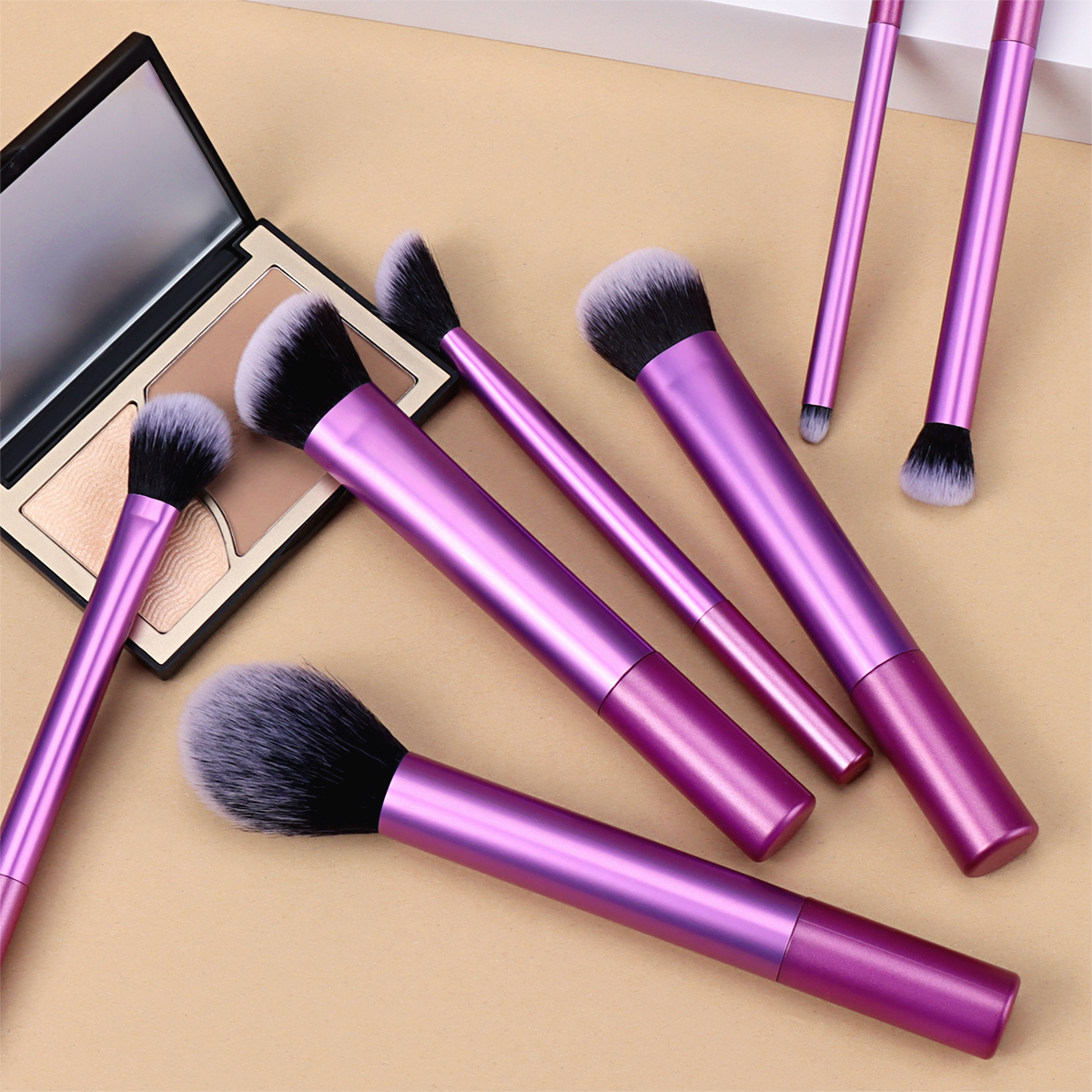 7-Piece Makeup Brush Set, Blush, Loose Powder, Concealer, Eyeshadow ...