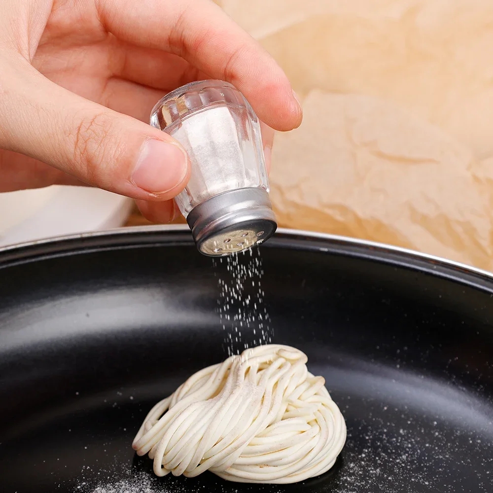 10/15ML Mini Glass Condiment Bottle/ BBQ Pepper Spice Salt Shaker Jar ...