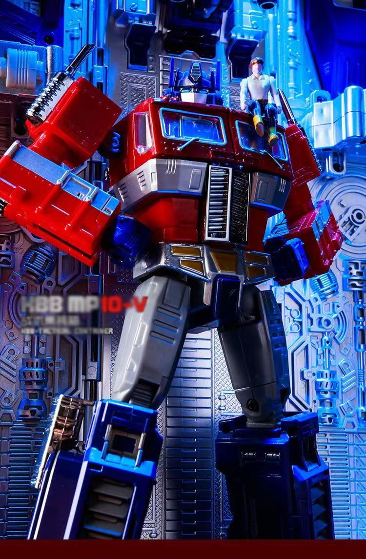 Optimus Prime Tactical Container Truck Compartment KBB Transformation ...