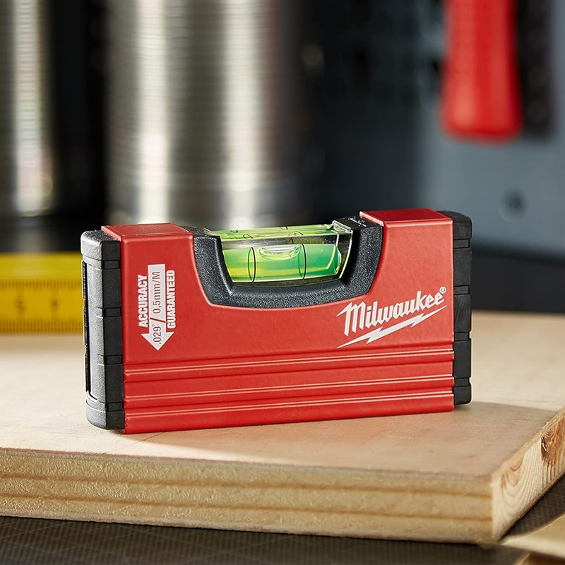 Milwaukee Level Ruler Horizontally & Vertically 360 Degrees Compact ...