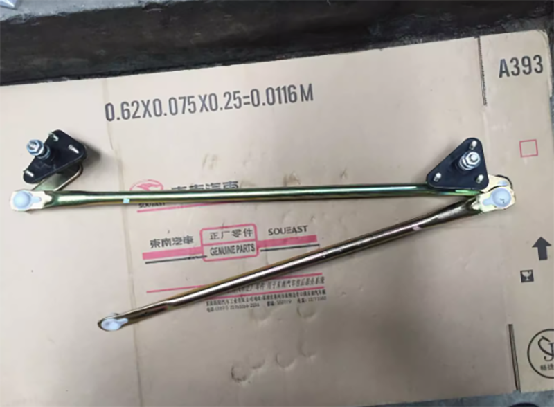 Suitable for Southeast Water chestnuts Lancer Lingyue V3. Wiper Link ...