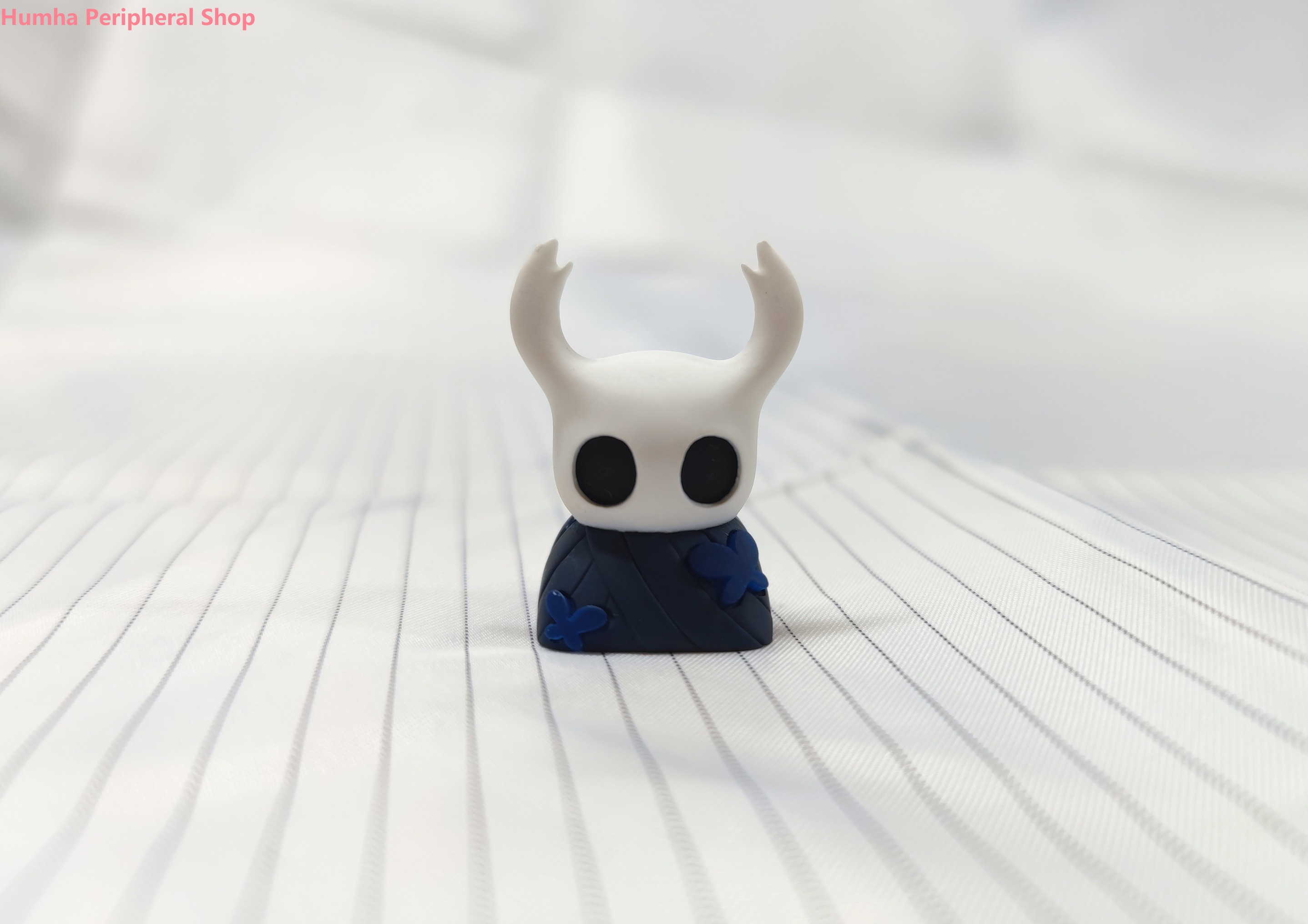 Humha artisan keycap Hollow Knight keycap Hand made Resin personalized ...