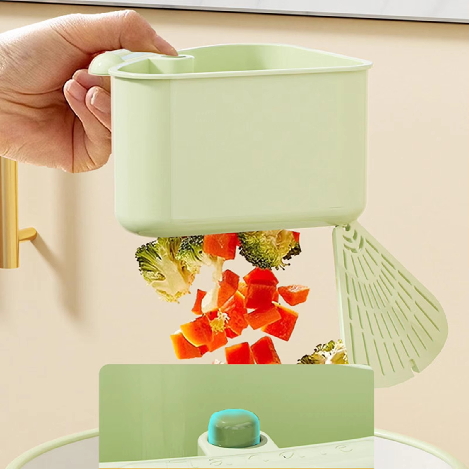 Kitchen Corner Sink Strainer, Suction Cup Sink Corner Triangle Drain ...