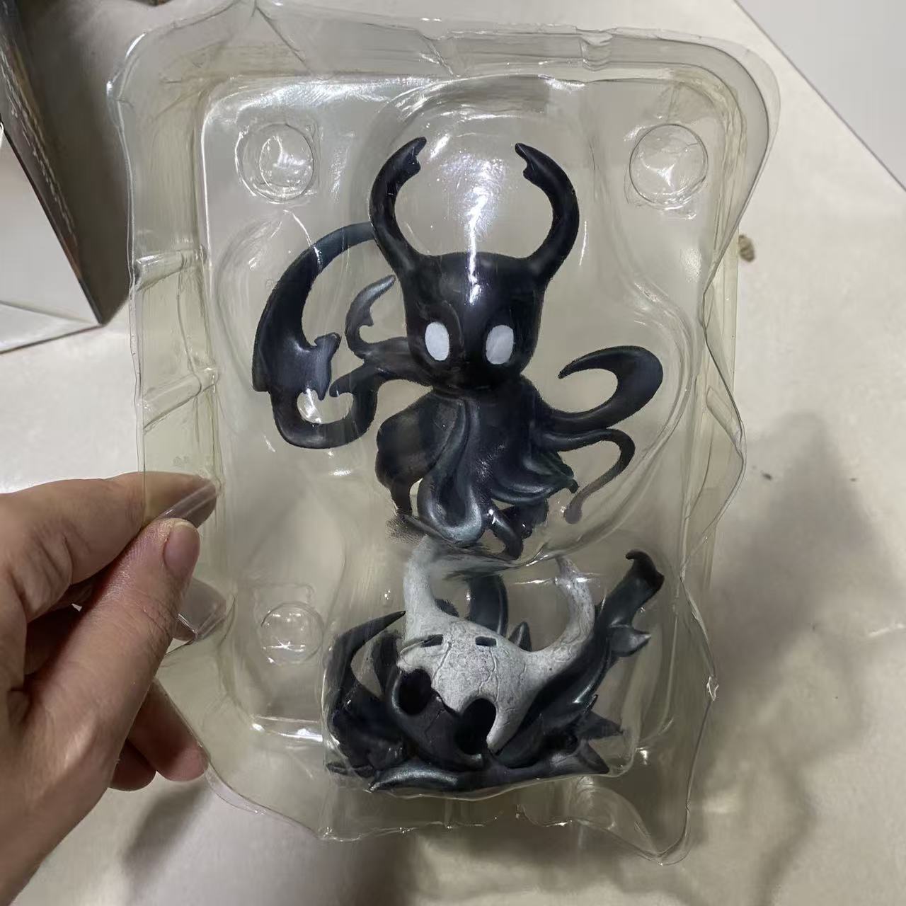 13cm Anime Hollow Knight Shadow Knight PVC Action Figure | Shopee ...