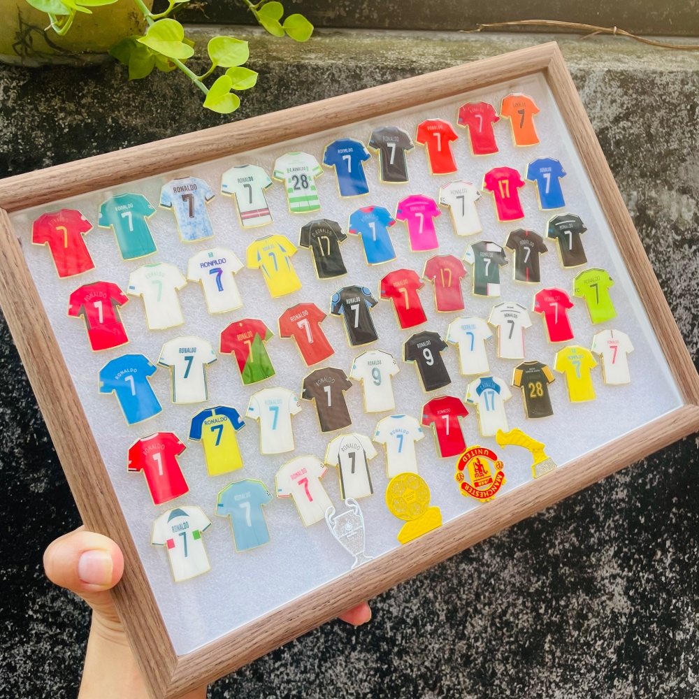 54pcs Metal Pins & Photo Frame C.Ronaldo Fans Gift | Shopee Philippines