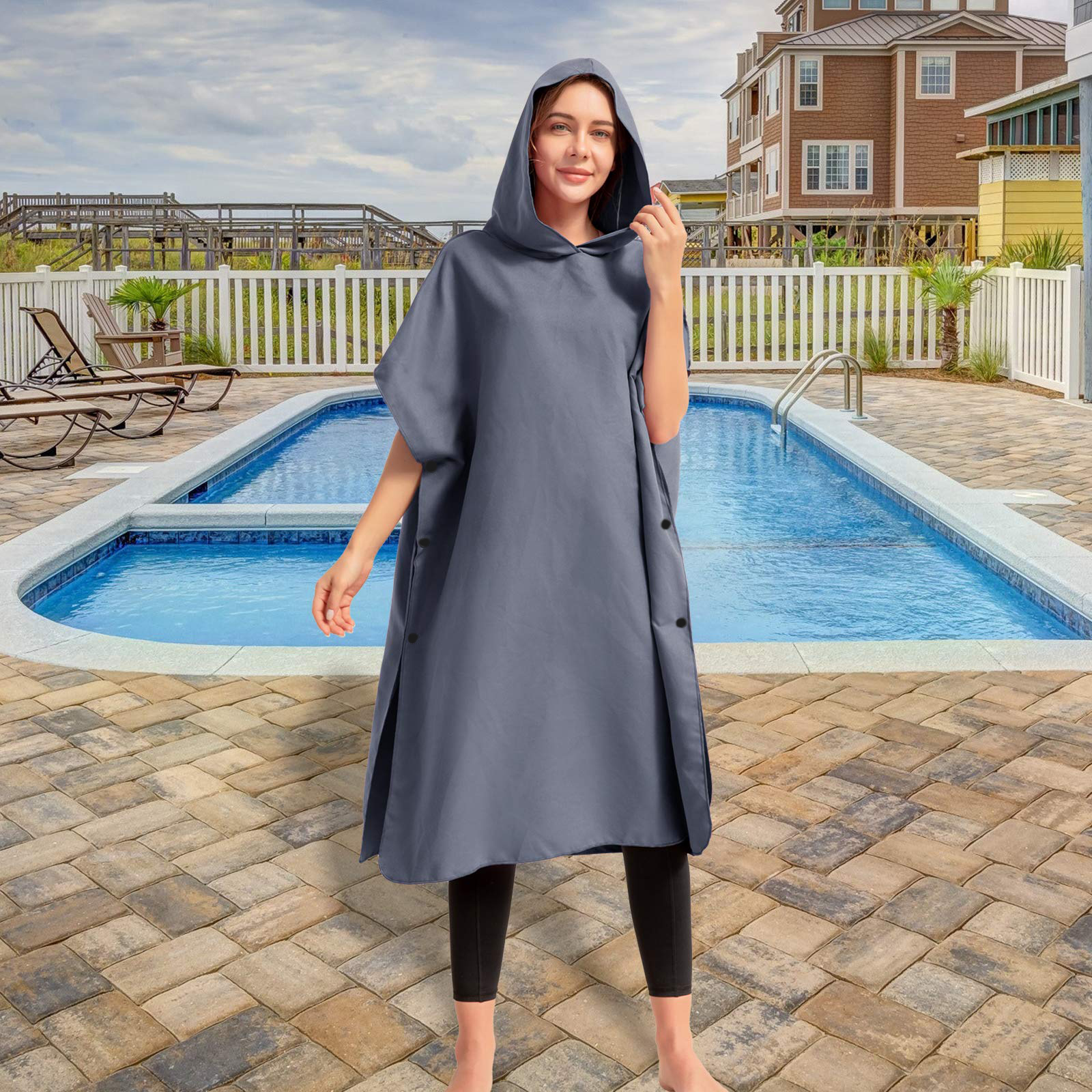 Lifeventure Short-Sleeve Changing Robe, Windproof