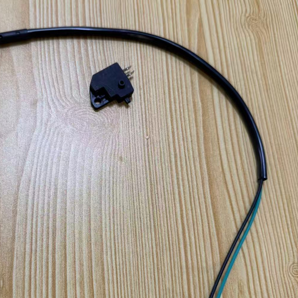HONDA Click V1 Click 125i 150i Brake light switch 1Set Front/Rear brake ...