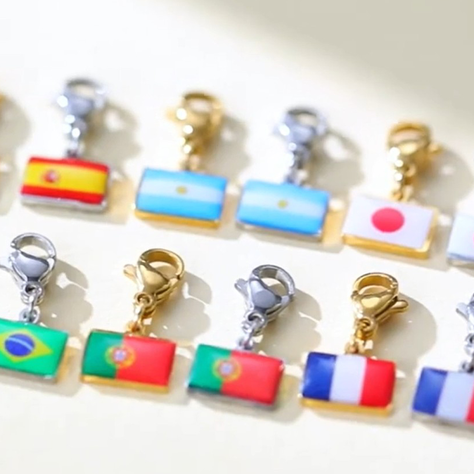 LIKGREAT Customized Trendy 10mm width National Country Flags Charms ...
