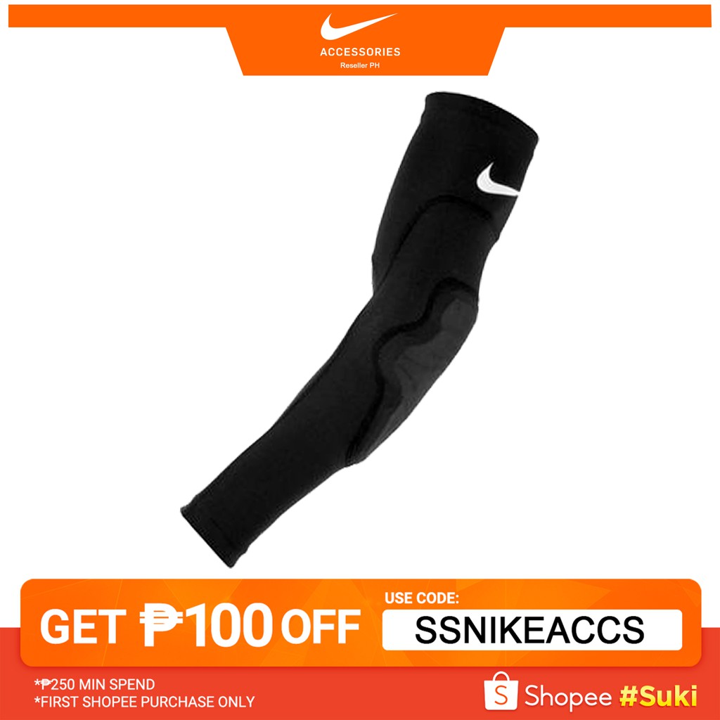 Buy Nike Pro Combat Hyperstrong Fitted 2 Pad Padded Football Shirt Online  at desertcartPhilippines