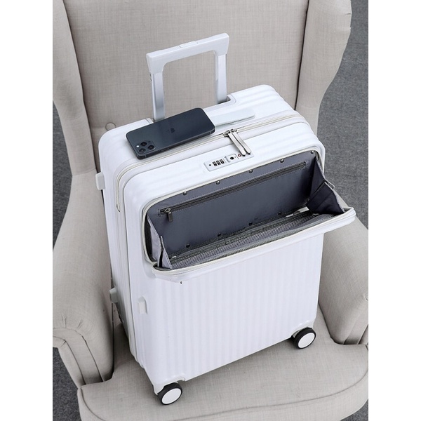 royal travel suitcase