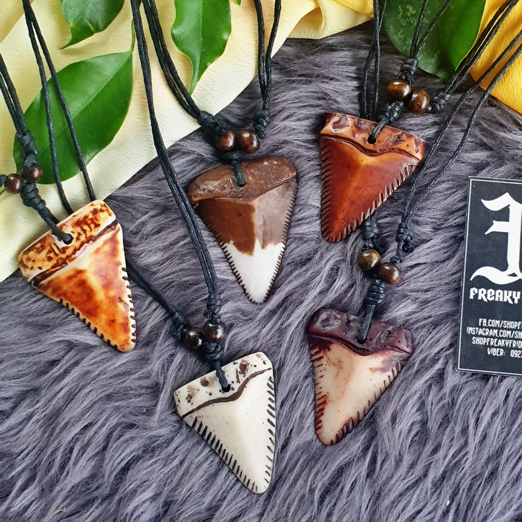 Shark tooth necklace hot sale city beach