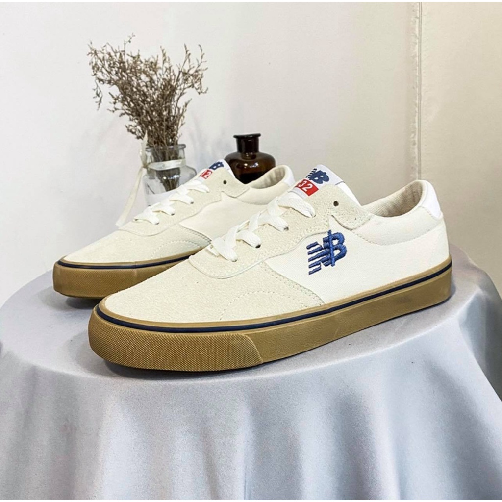 New Balance Shoes VANS Shoes Classic Slip on Sneakers Men s Shoes Skateboard Shoes Canvas Shoes