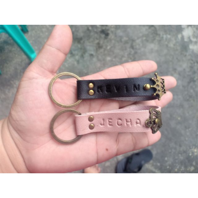 SOUVENIR: PERSONALIZED LEATHER KEYCHAIN | Shopee Philippines