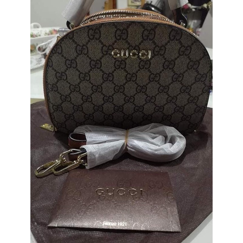 Gucci sling Bag Original