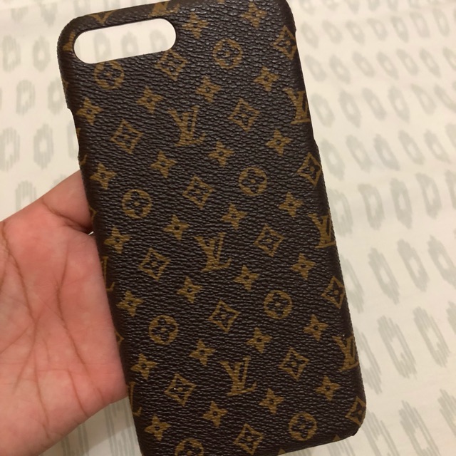 Case for iPhone 8 Plus - Louis Vuitton Gold